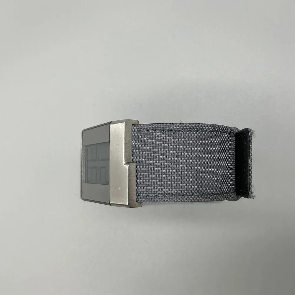 Kenneth Cole New York KC1470 Mens Watch 29mm Silver Tone Digital New Battery